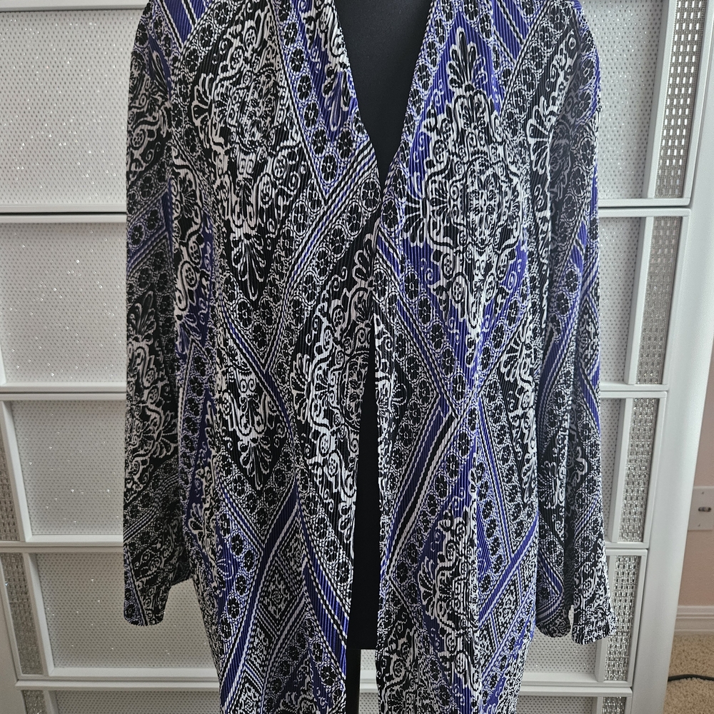 Travelers Collection By Chico's Black and Blue Patterned Open Cardigan